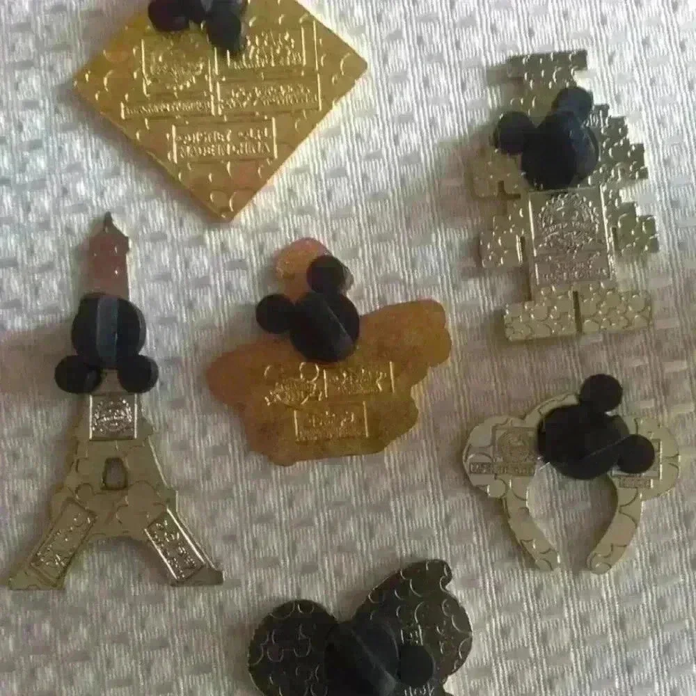 Disney Pin Lot – 25 Authentic, Tradable Pins, No Duplicates Included! - Picture 3 of 3